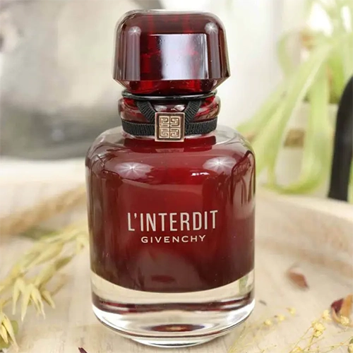 Givenchy Linterdit Rouge